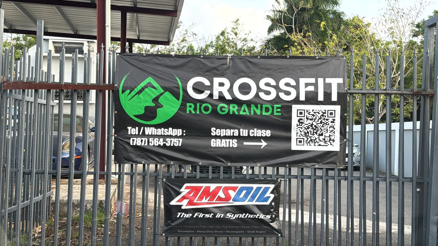 Customer photo review of Banner Full Color