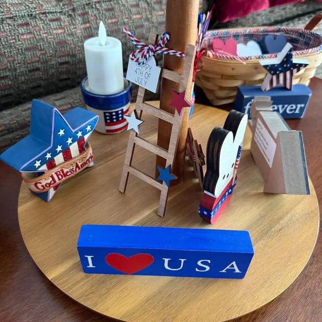 Customer photo review of 4th Of July Themed Accent Tiered Tray Decor