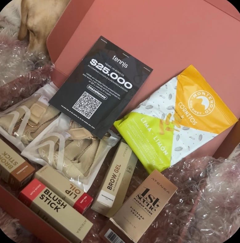 Customer photo review of RUBOR CREMOSO EN BARRA COLLECTION