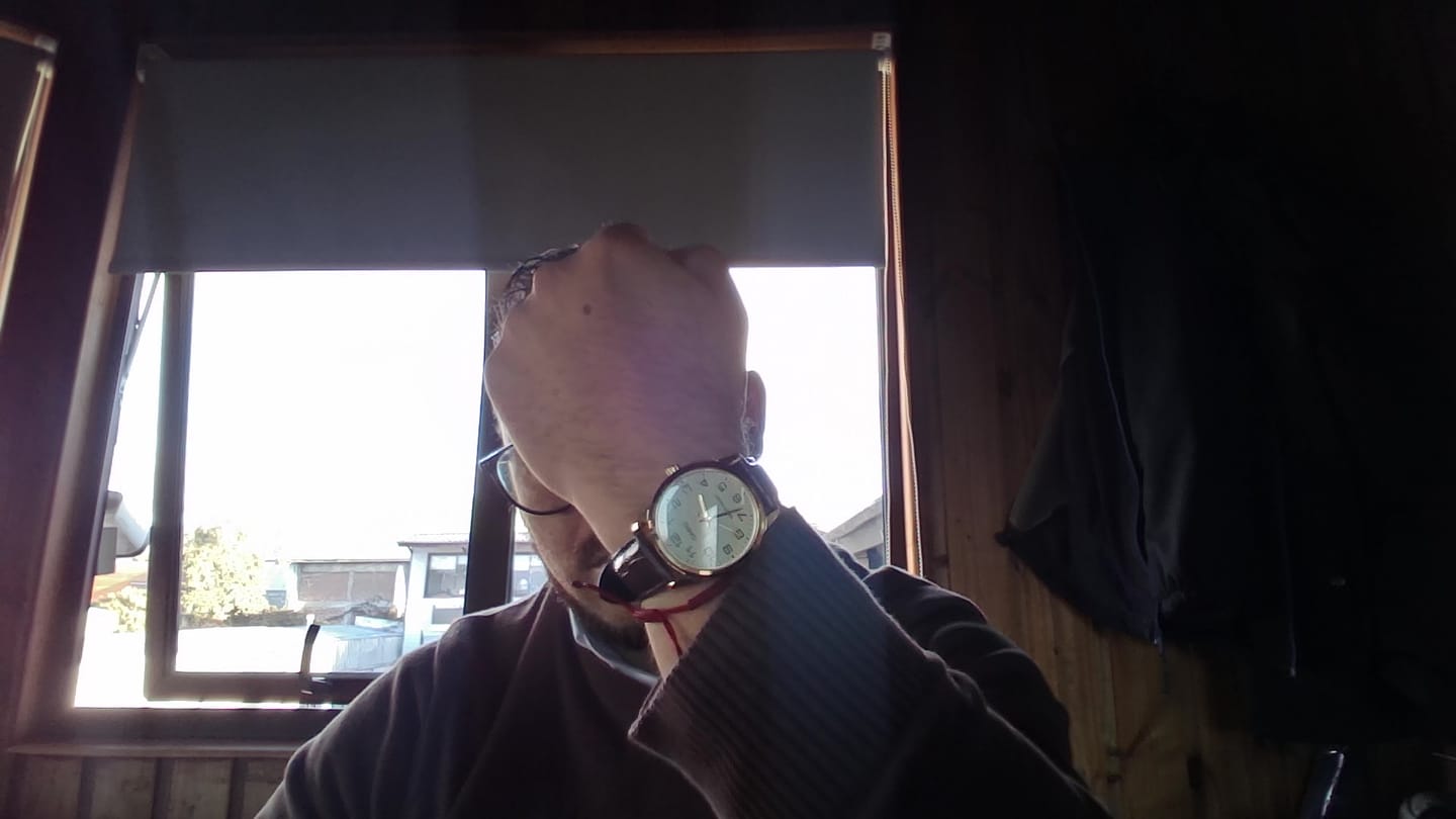 Customer photo review of Reloj Casio Análogo MTP-V001GL-9BUDF Dorado Correa de Cuero