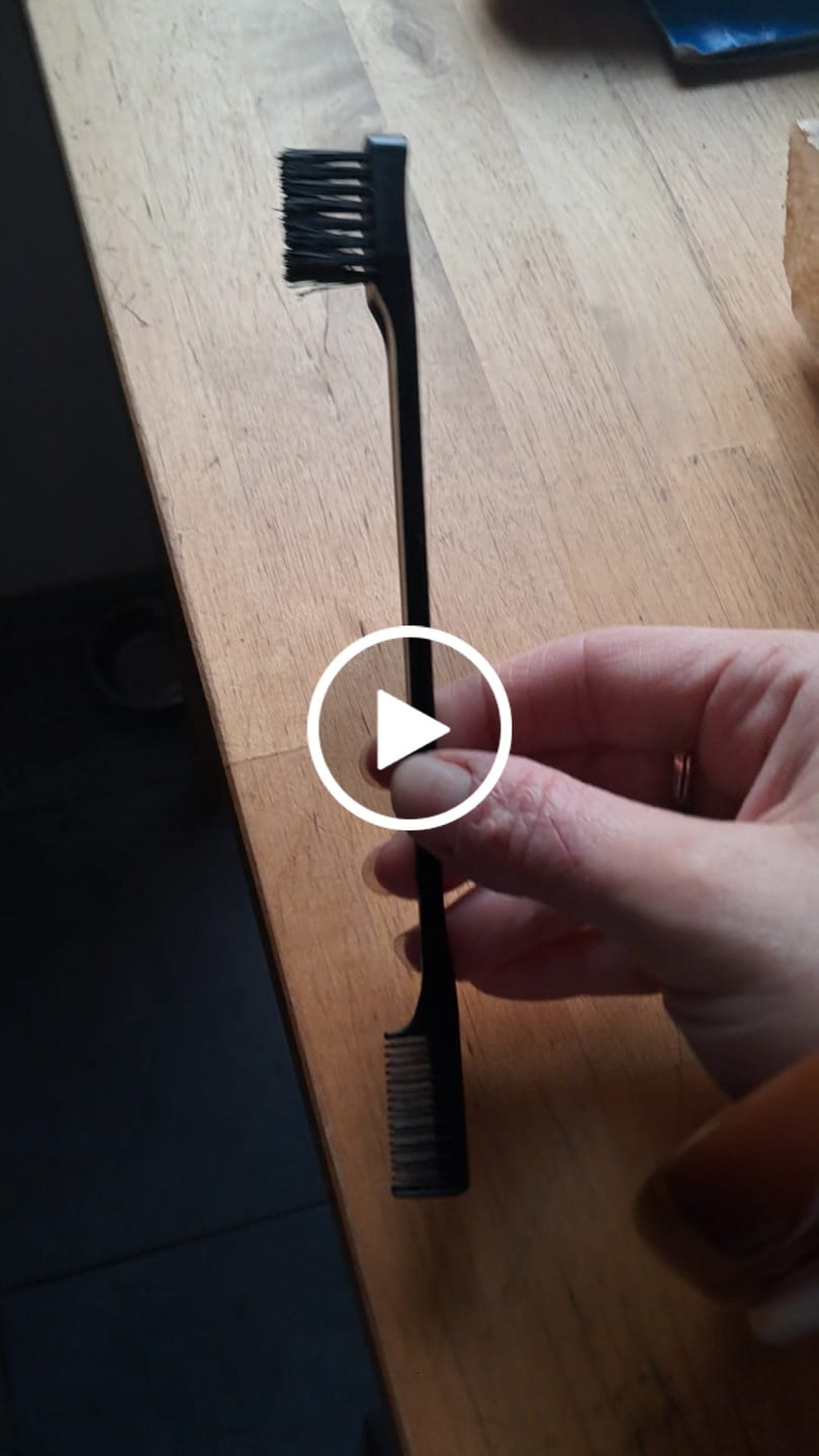 Customer video review of Mini Hair Brush
