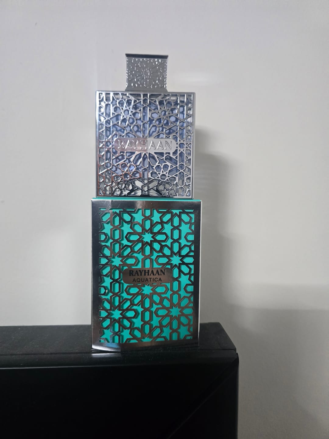Customer photo review of Perfume Rayhaan Aquatica de 100ML EDP