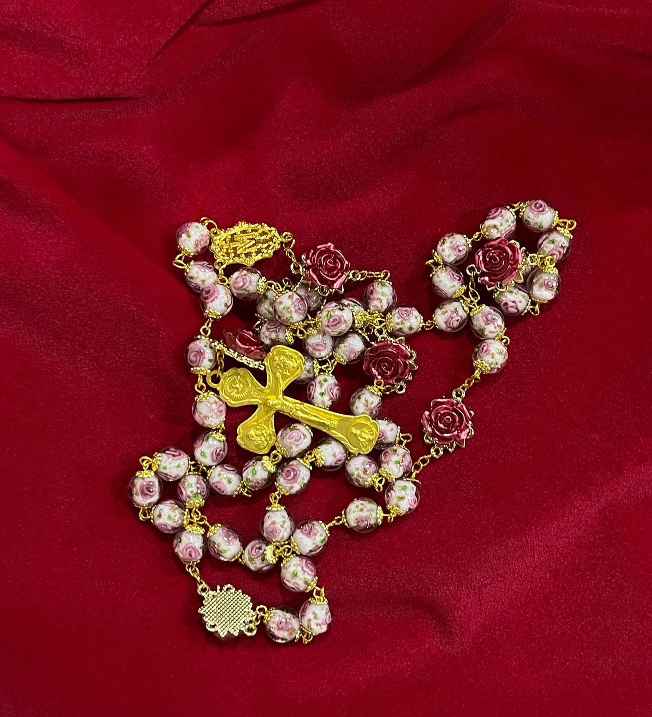 Customer photo review of SolaceBeads Handmade Floral Glass Rosary : Lampworkbeads Beads with Rose, Crafted With Devout Spirit