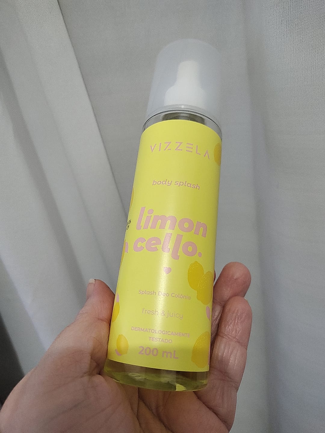 Customer photo review of Body Splash Deo Colônia Limoncello – Vizzela