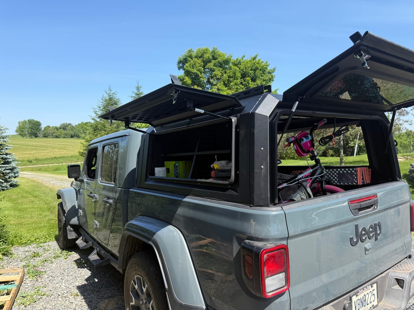 Customer photo review of OPENROAD Truck Cap Storage Box