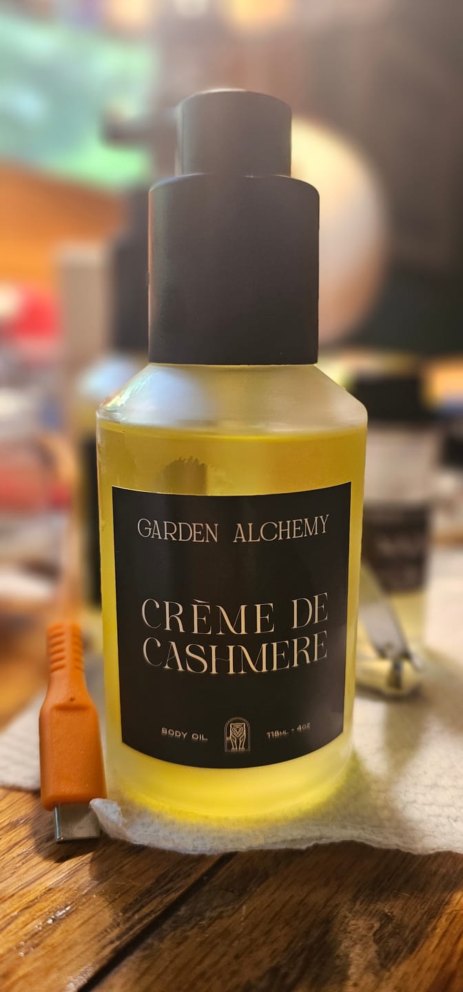 Customer photo review of LUMIERE SORBET BODY OIL