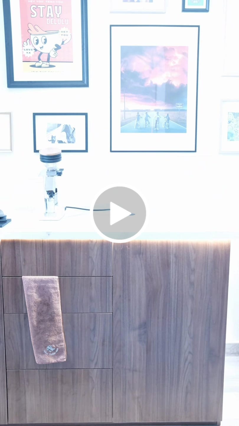 Customer video review of LAYBIRD MagAttach Coffee Scale