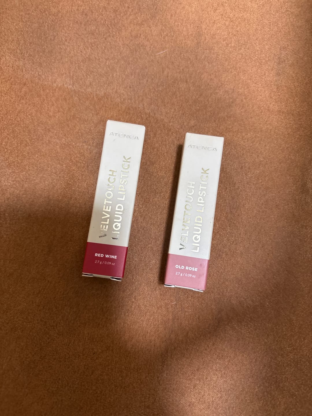 Customer photo review of LABIAL VELVET LÍQUIDO