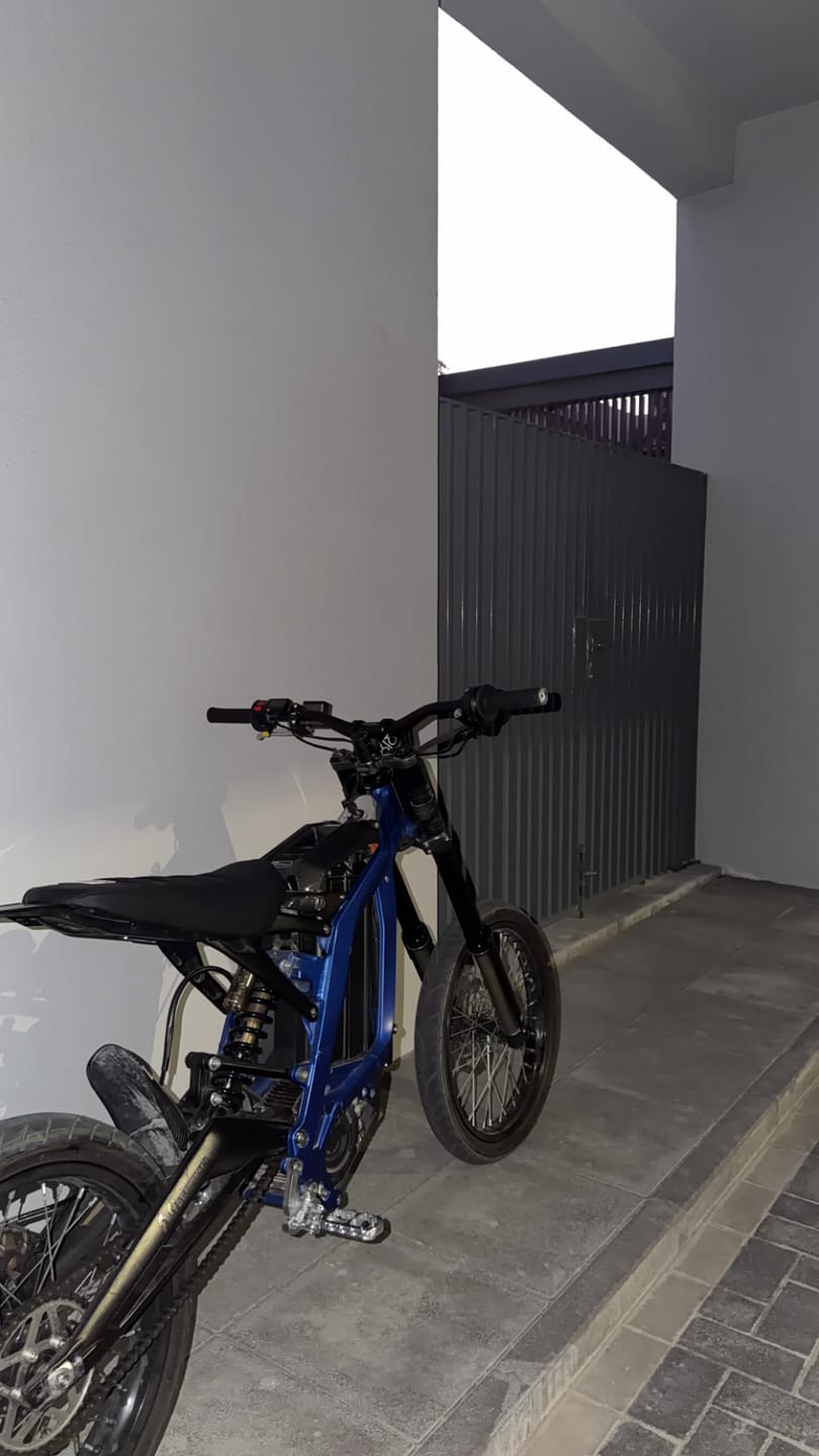 Customer photo review of 2026 NEW Surron Light Bee X Electric Bike
