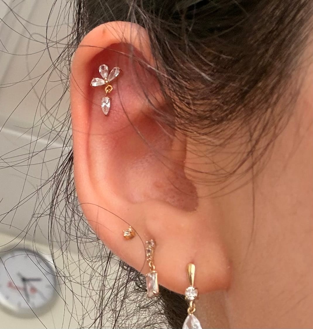 Customer photo review of Glacia Piercing | Titan