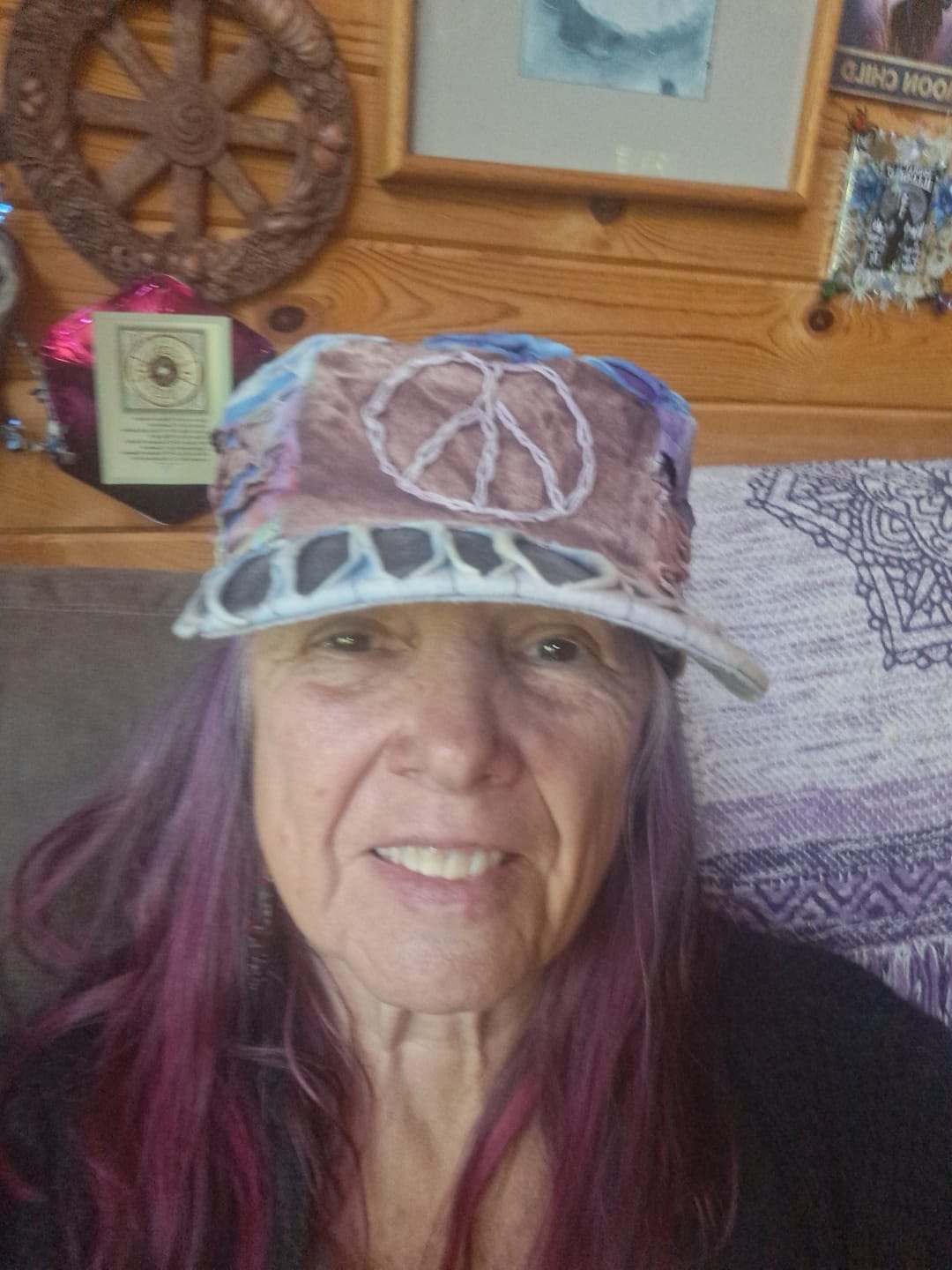 Customer photo review of Razor Cut Peace Sign Cap