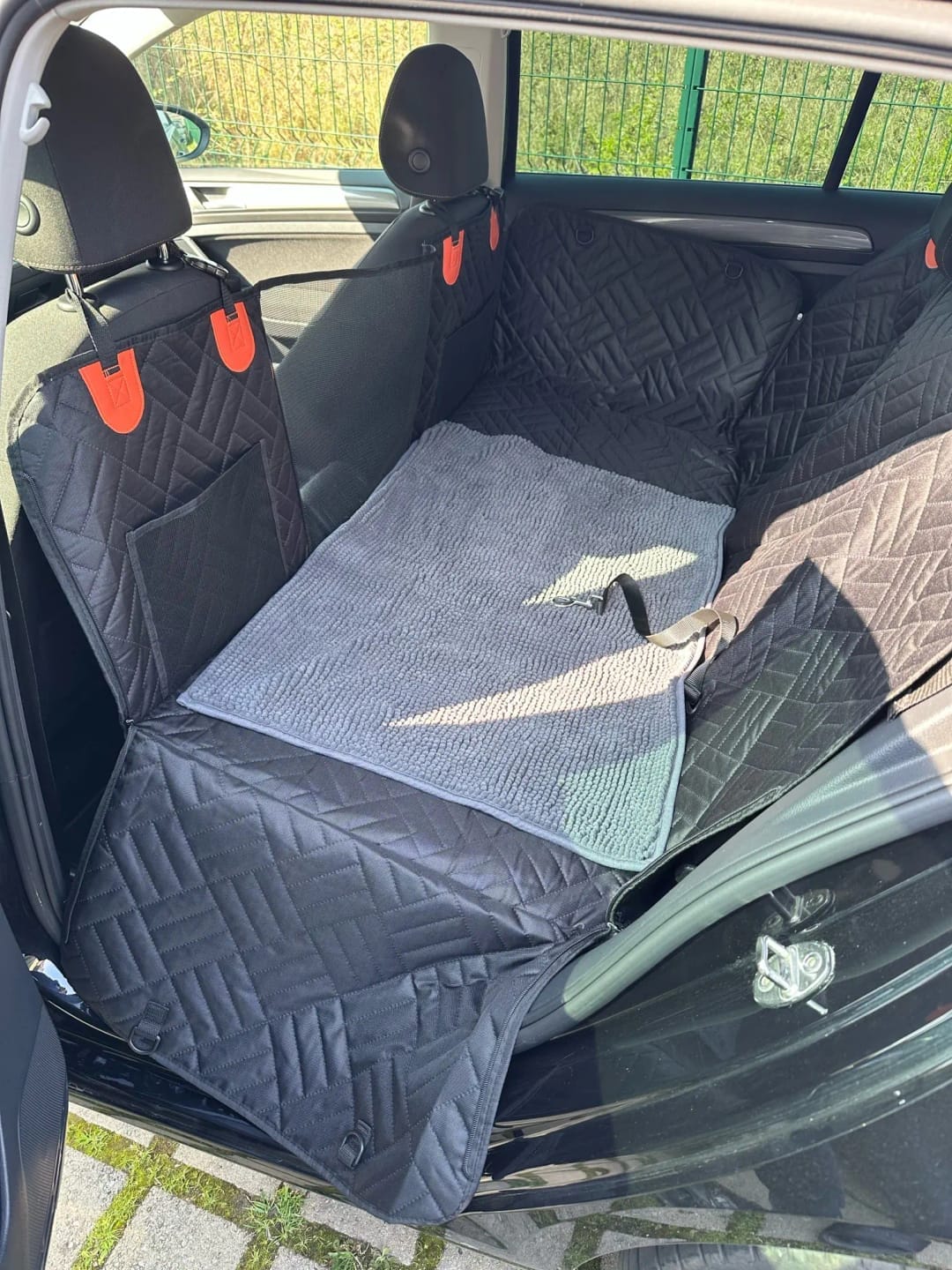 Customer photo review of Paw Protect - Hard Bottom Car Seat Cover🐾