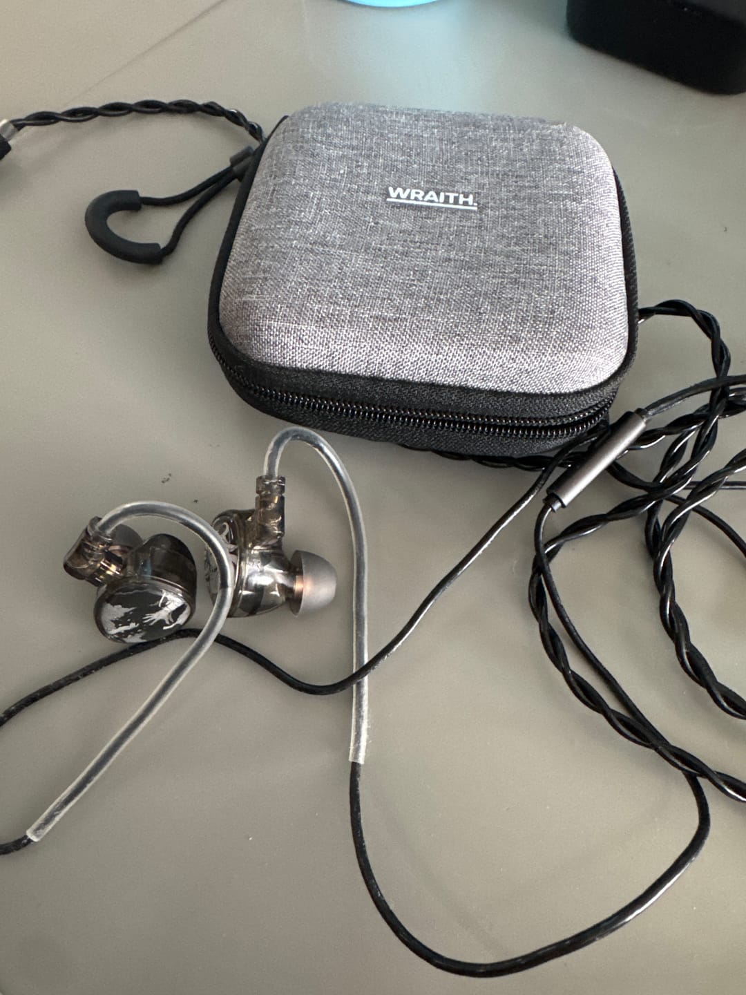 Customer photo review of Wraith evoX IEM Kulaklık
