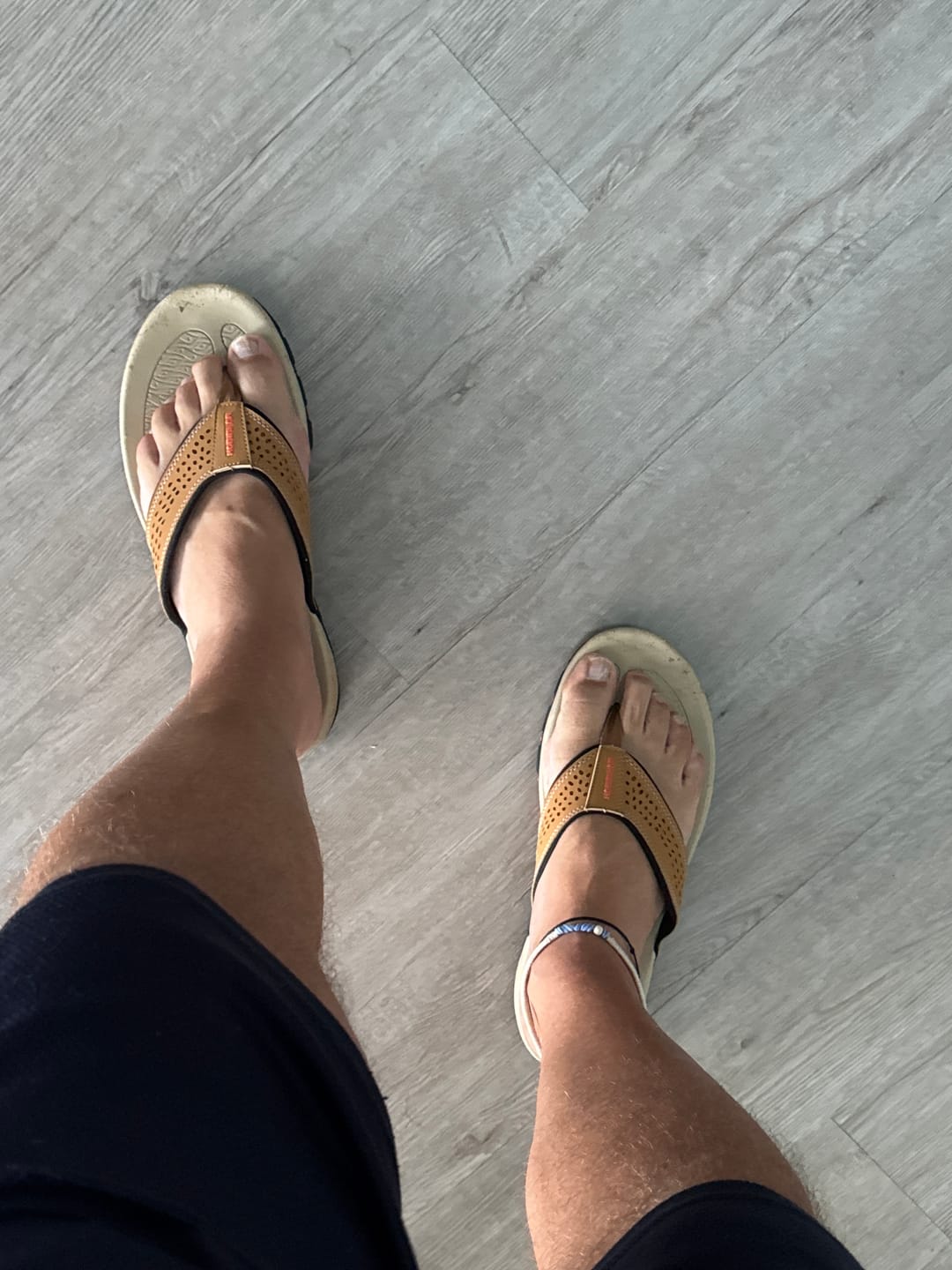 Customer photo review of Ramble Lite - Wide Toe Slippers