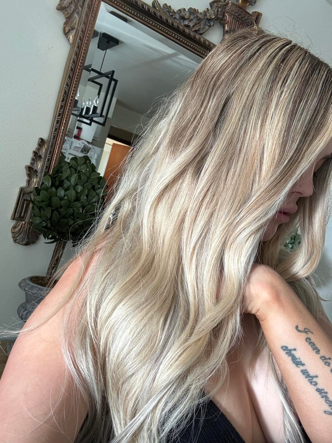Customer photo review of Virgin Flat Silk Weft Hair Extensions Ombre Blonde #18/22/60