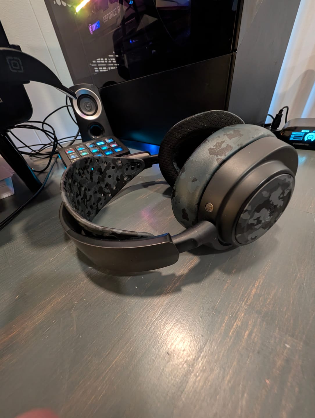 Customer photo review of Arctis Nova Pro Wireless, Nova Elite & Nova Pro Omni Mod Kit V2 – Wicked Cushions