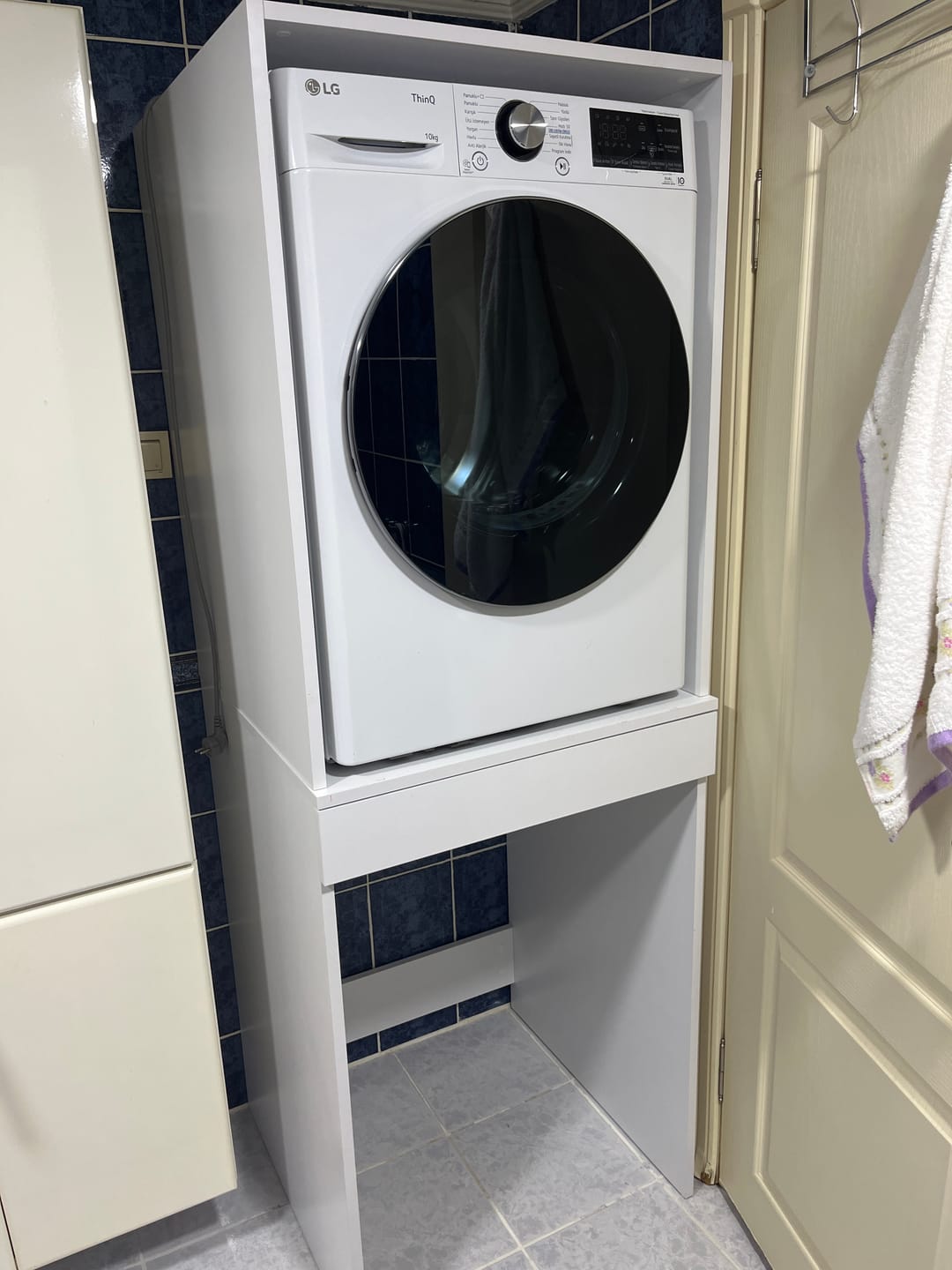 Customer photo review of Rani KD113 Çamaşır Ve Kurutma Makinesi Dolabı Çekmeceli Banyo Dolabı Beyaz