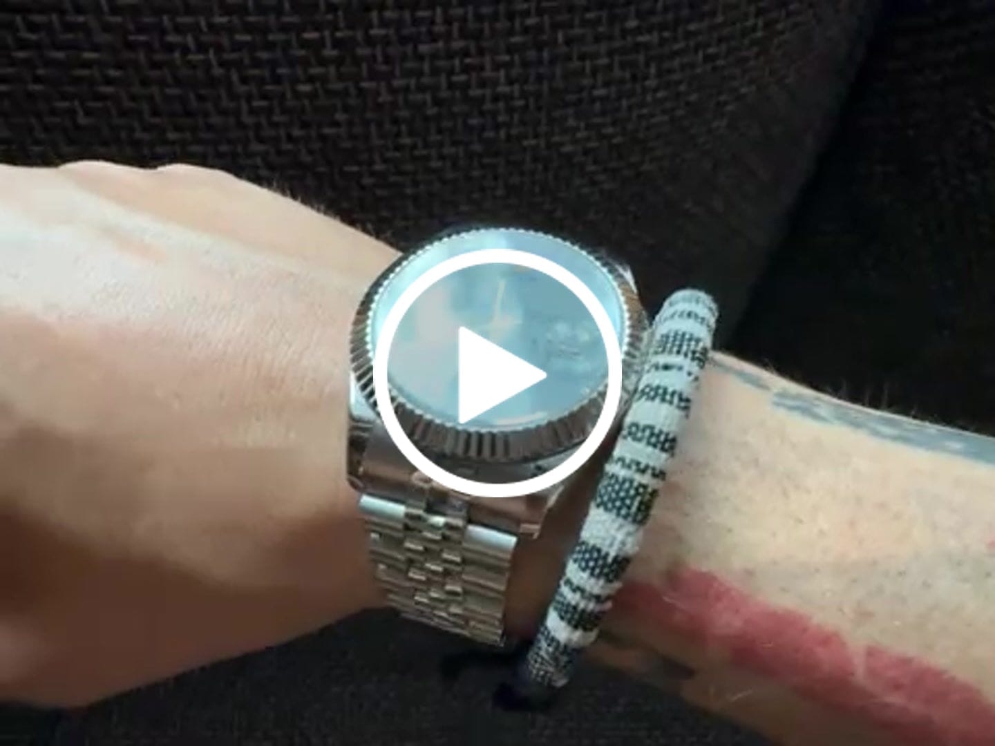 Customer video review of EONDATE MAXI CLASSIC WATCH