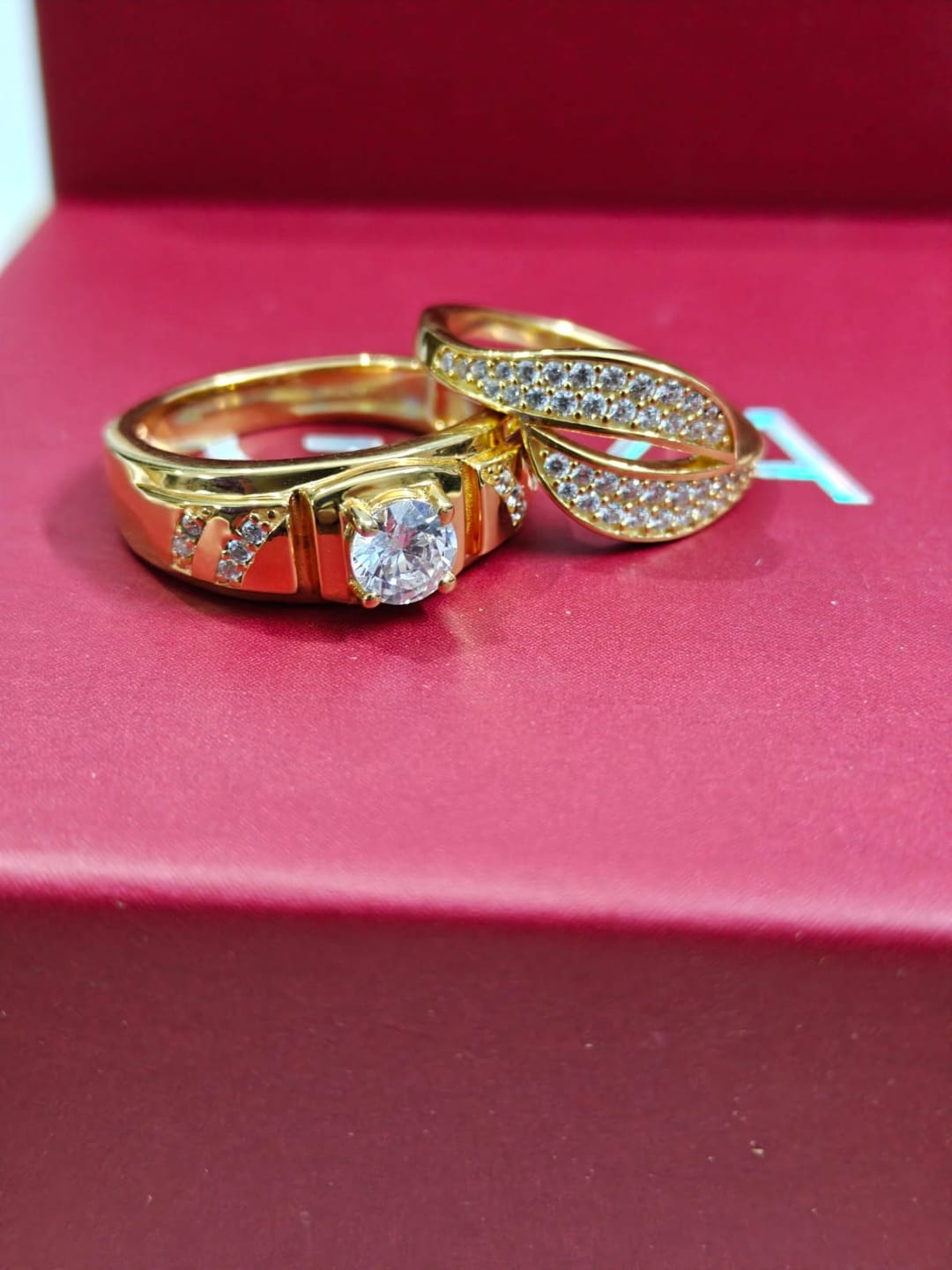 Customer photo review of Golden Zircon Ornate Ring For Him