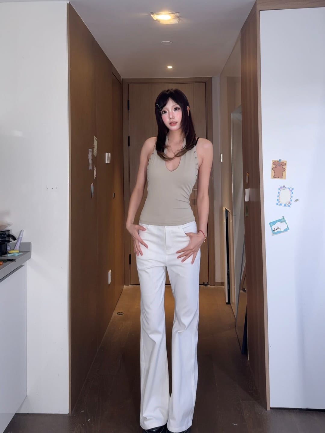 Customer photo review of ROVENTE Flared High-Rise Jeans with Tailored Fit