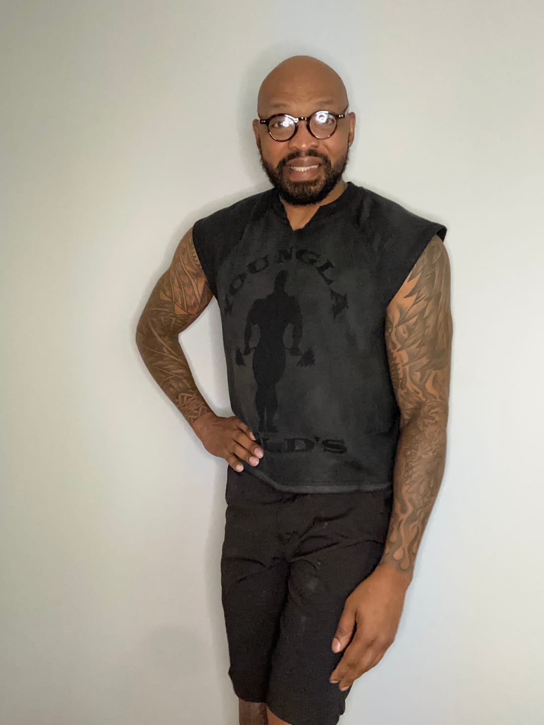 Customer photo review of 5097 - Gold's Iron Legacy Shadow Cut-Offs