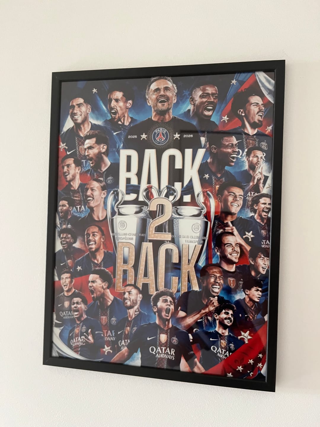 Customer photo review of Cadre Photo PSG Back 2 Back – Champions League 2025 & 2026 | Paris Saint-Germain