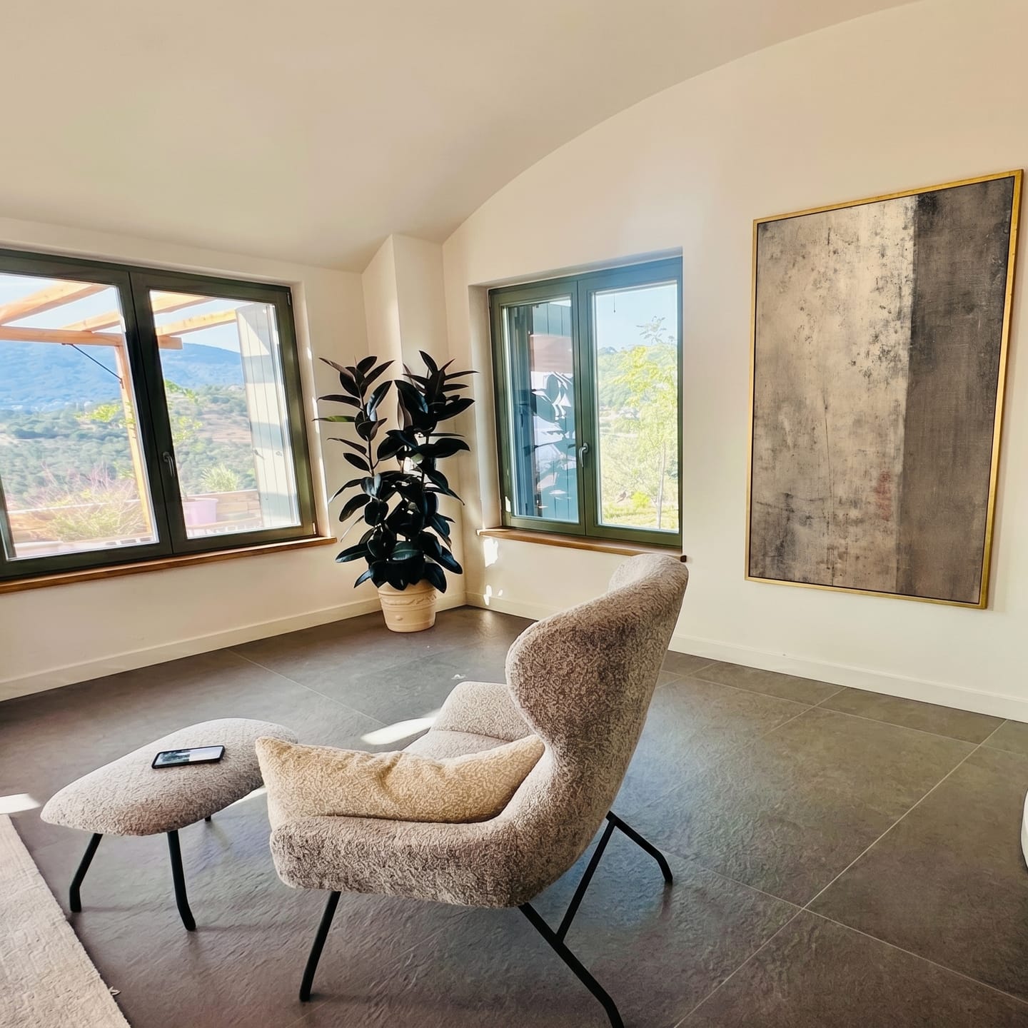 Customer photo review of Neutral Wall Art ｜ Urban-Concrete-Trace