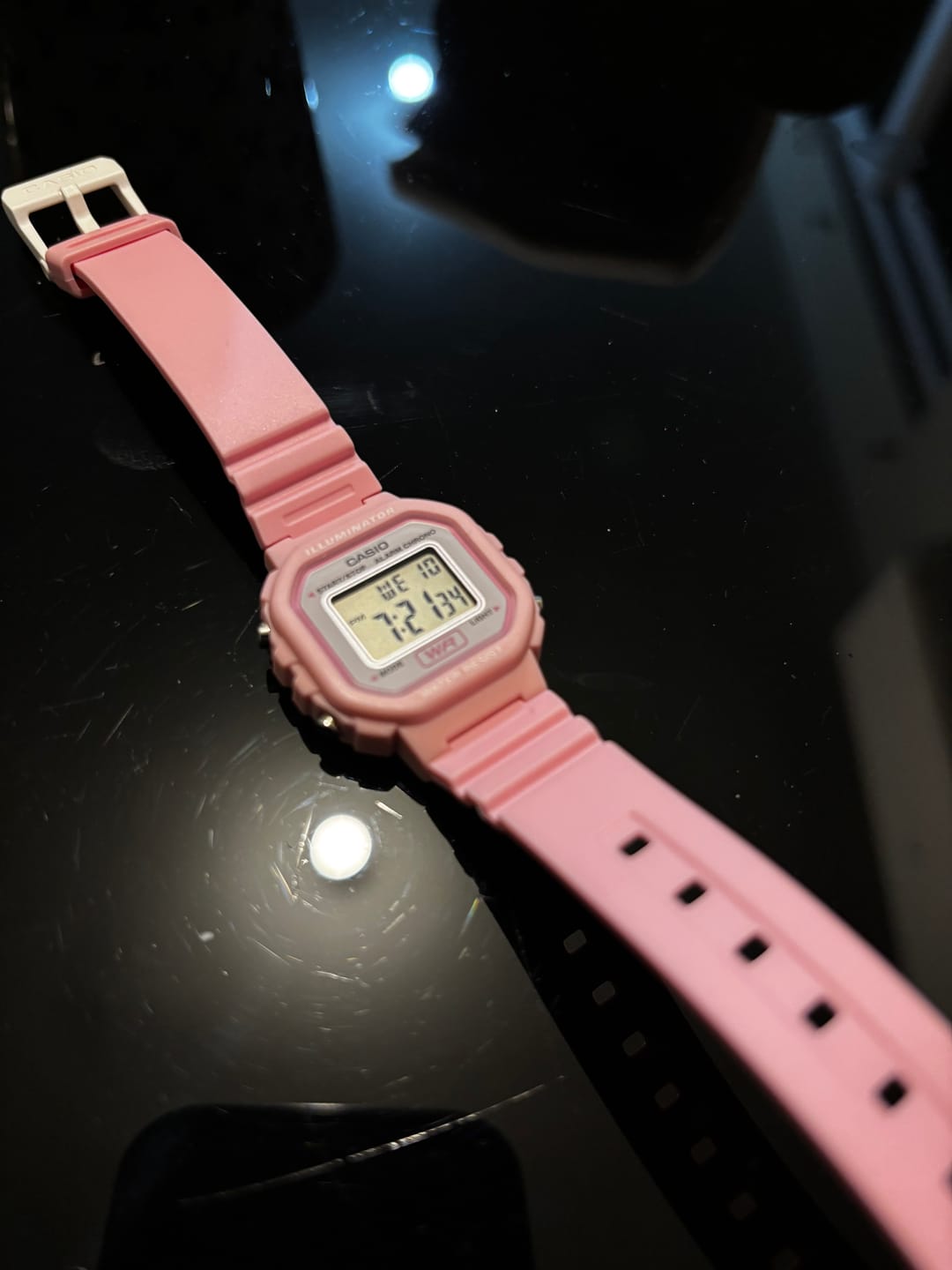 Customer photo review of Reloj Casio Vintage LA-20WH-4A1DF Rosado