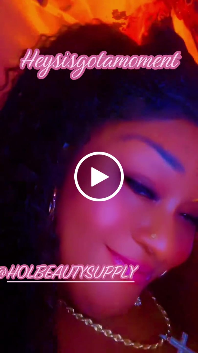 Customer video review of BOHO Knotless Braided wig
