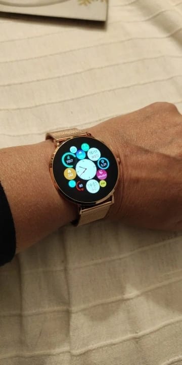 Customer photo review of NOVACCHI SOLARA — Women's Smartwatch