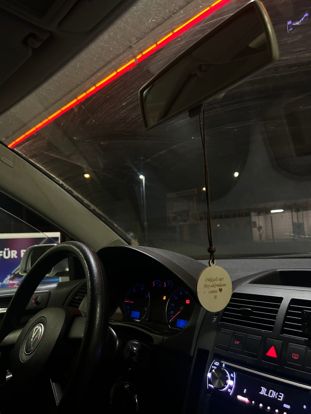 Customer photo review of Auto Anhänger Fenerbahce