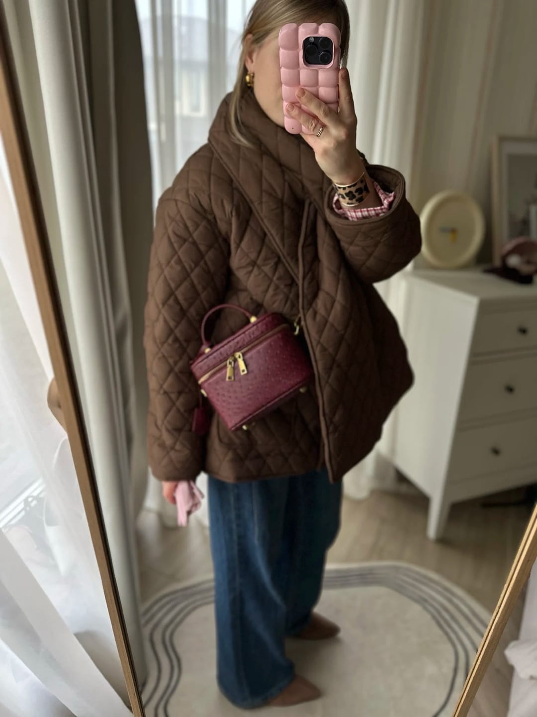 Customer photo review of Delphine Leather Box Bag
