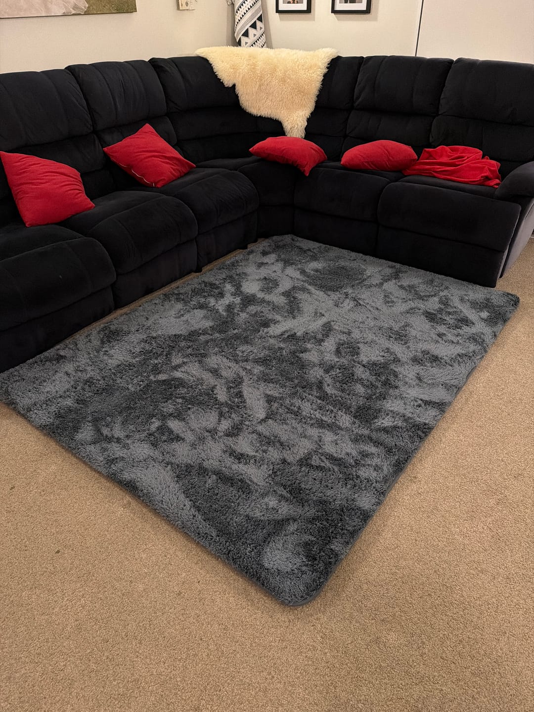 Customer photo review of Deluxe Shaggy Relax Mat - 35mm Memory Foam Base