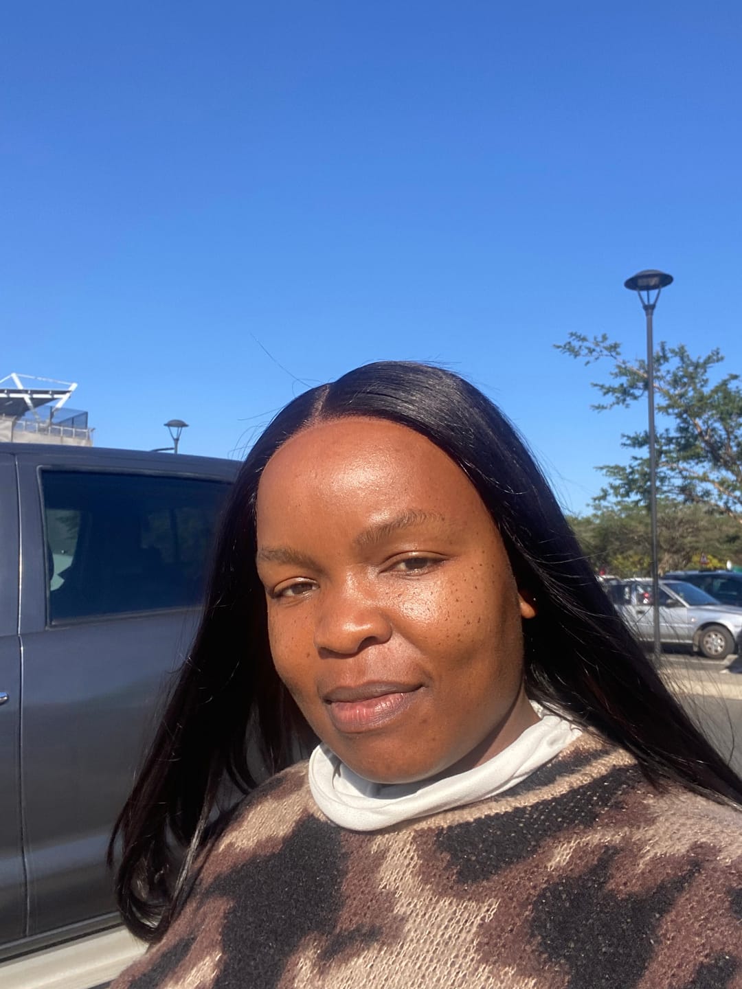 Customer photo review of 12 Straight 5X5 BOB WIG