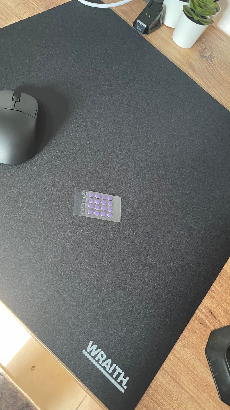Customer photo review of Wraith Blade X Semi-Hard Mousepad