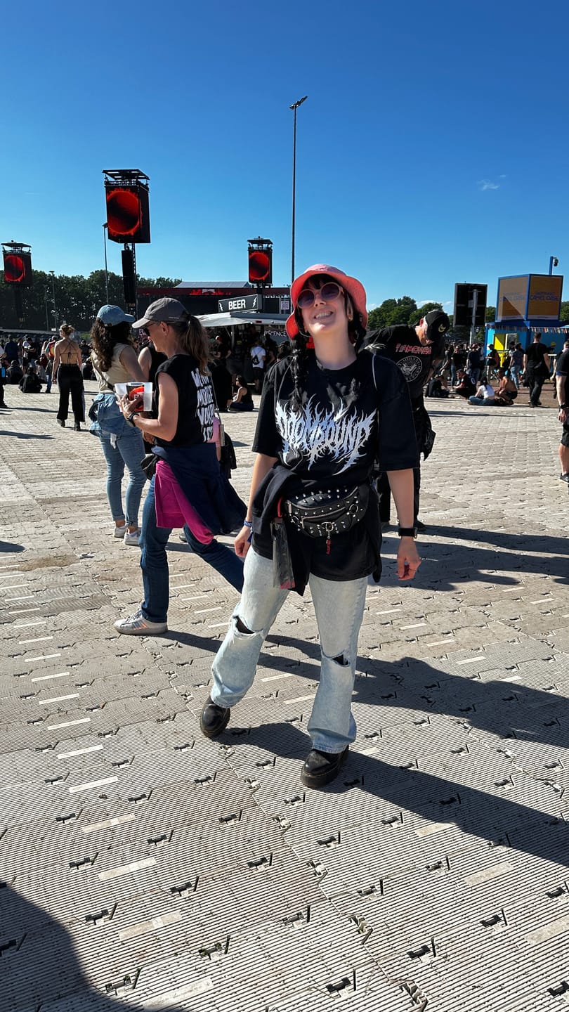 Customer photo review of KRAMPUS – Oversize Acid Washed Tee