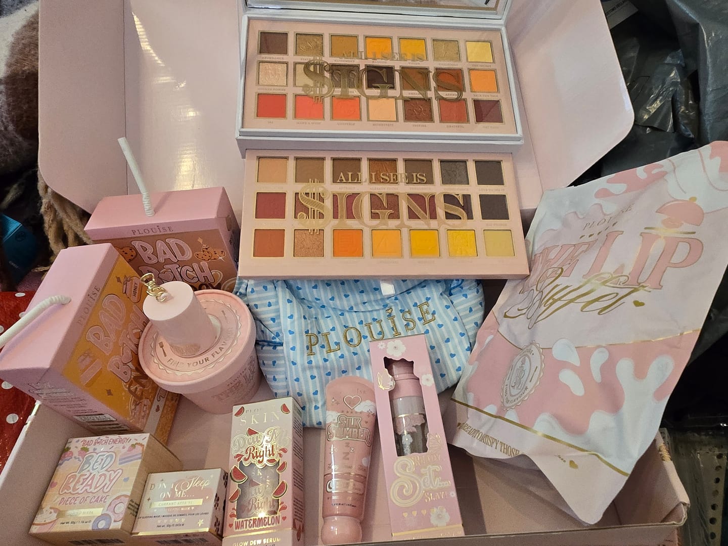 Kupčeva recenzija Trippple Mystery Box fotografije
