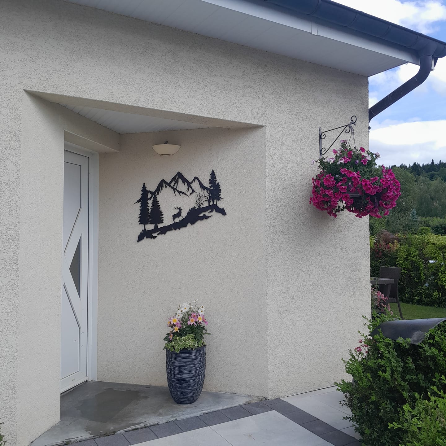 Customer photo review of Décoration Murale en Métal - Montagne et Cerf