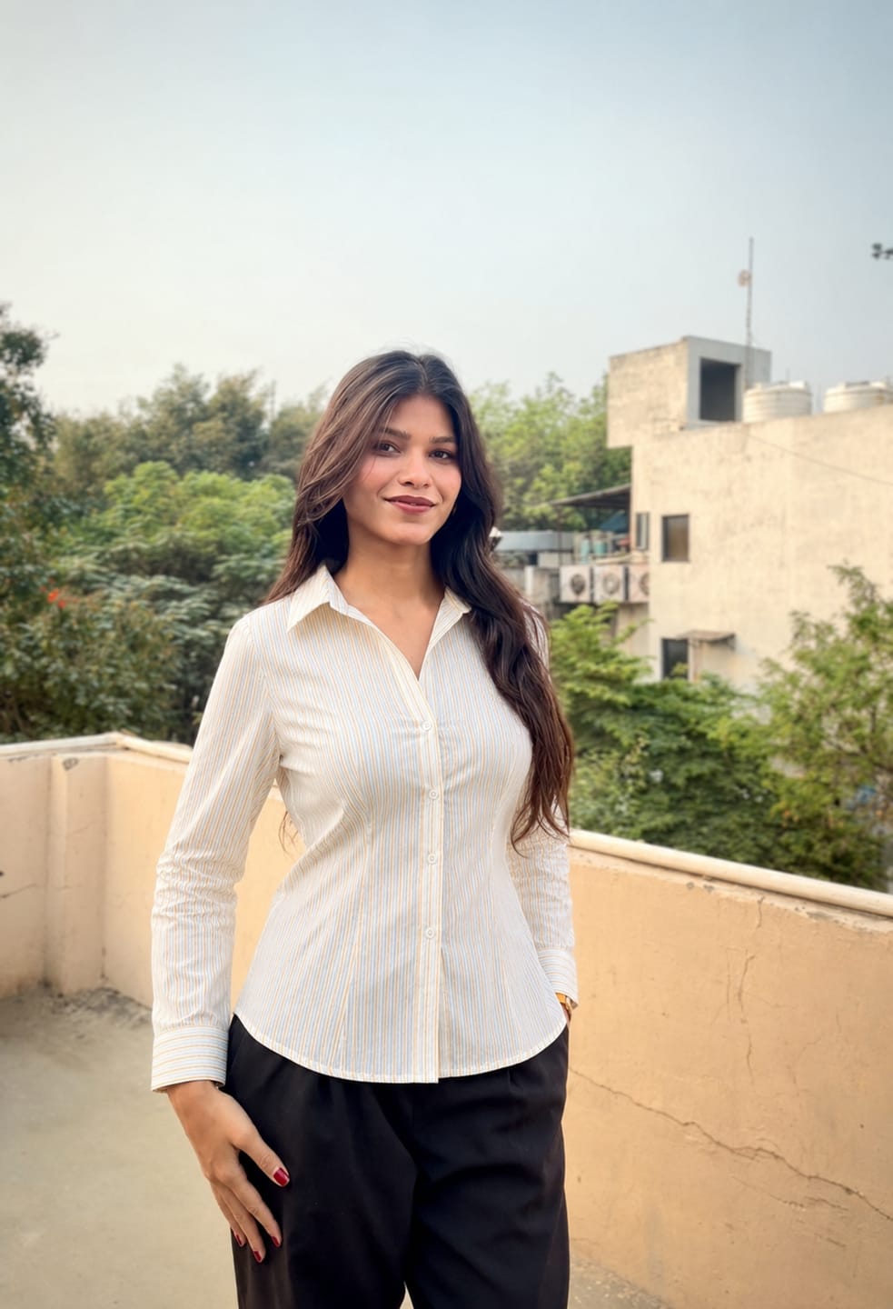 Customer photo review of CITRUS - FITTED WOMEN'S SHIRT