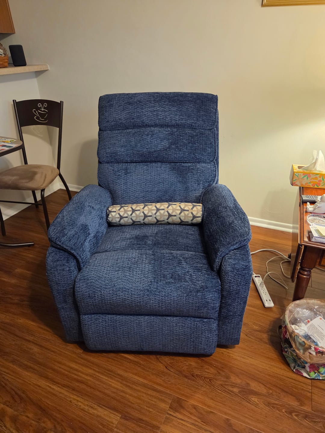 Customer photo review of 9188 Medium Power Lift Recliner – Dual Motor, Lay Flat, Heat & Massage