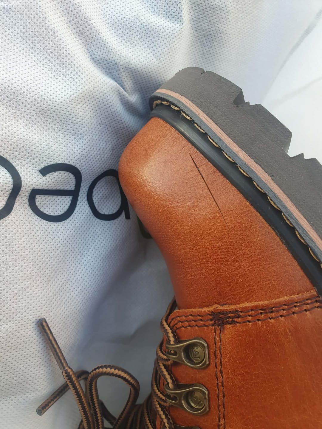 Customer photo review of Bottes de Sécurité en Cuir Confortables et Anti-Écrasement - Unisexe