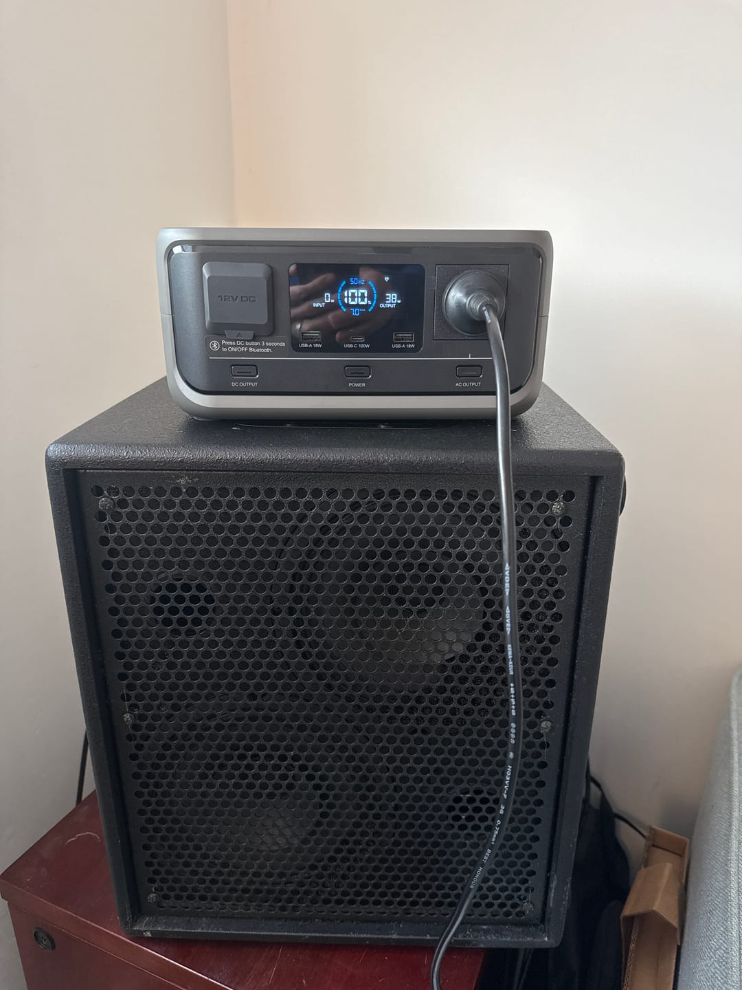 Customer photo review of ALLPOWERS VOLIX P300 Portable Power Station 300W 256Wh