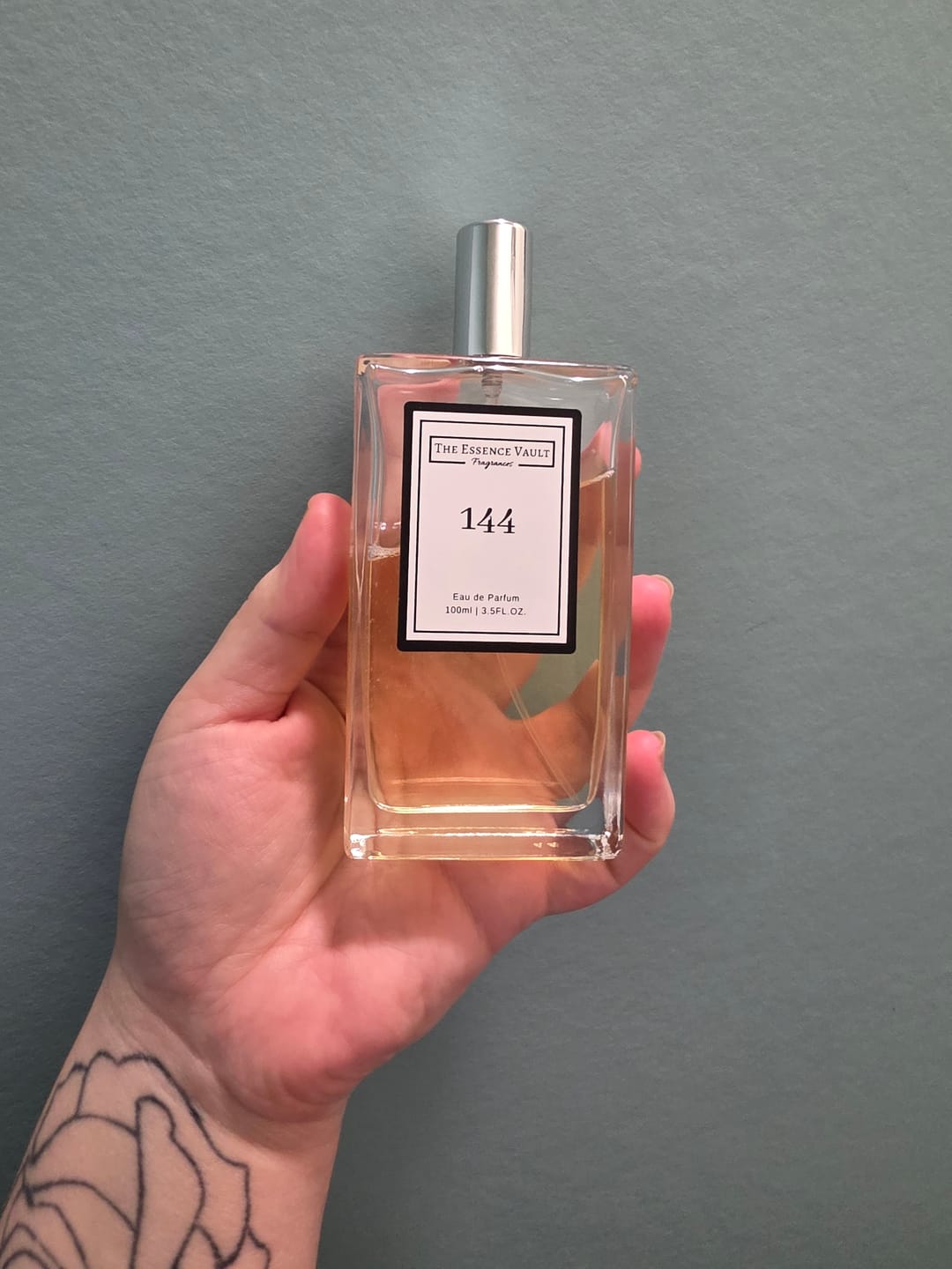 Customer photo review of Inspired by La Vie Est Belle - 144
