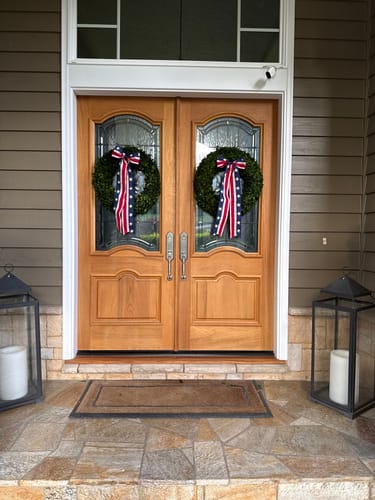 Customer photo review of Grand Old Flag Wreath Bow