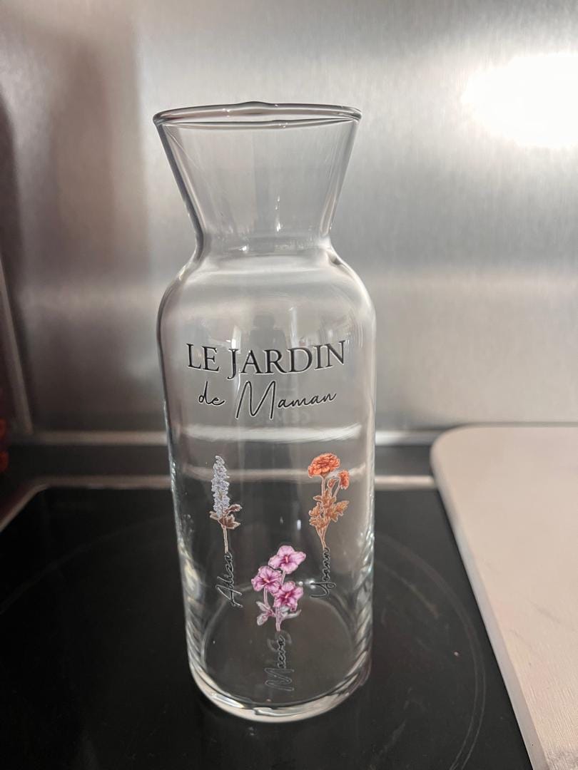 Customer photo review of Toujours en fleur – Vase personnalisé en verre avec fleurs et prénoms pour parents et grands-parents