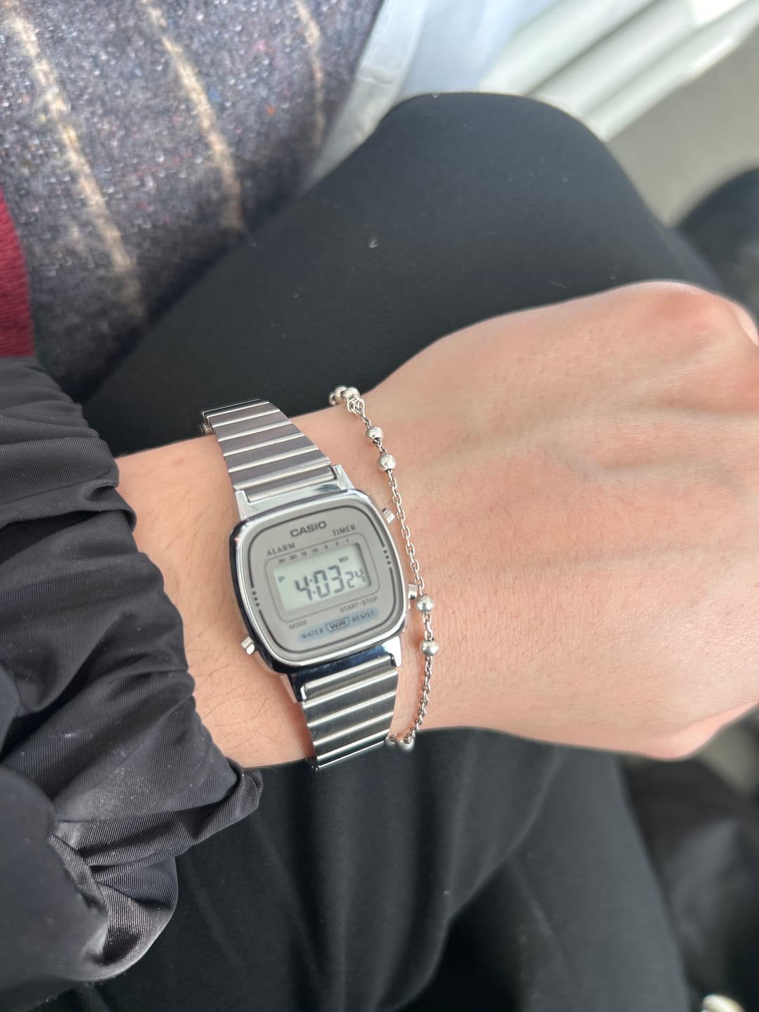 Customer photo review of Reloj Casio Vintage LA670WA-7 Plateado