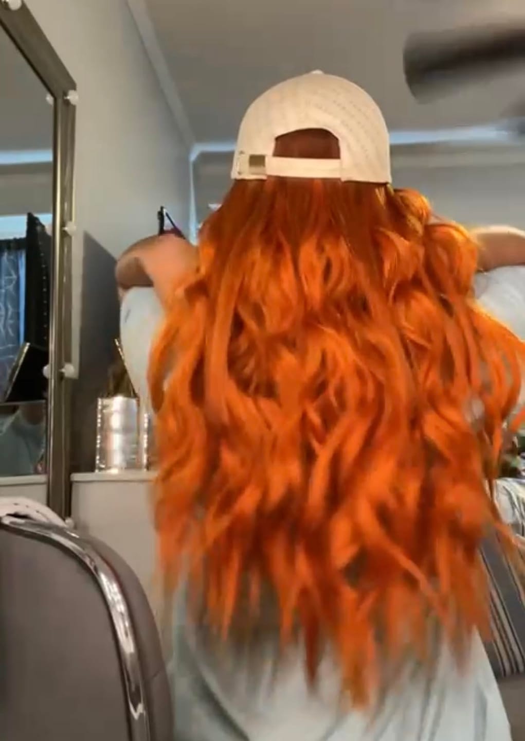 Customer photo review of Virgin XO Invisible Weft Butterfly Weft Extensions Copper Red #33