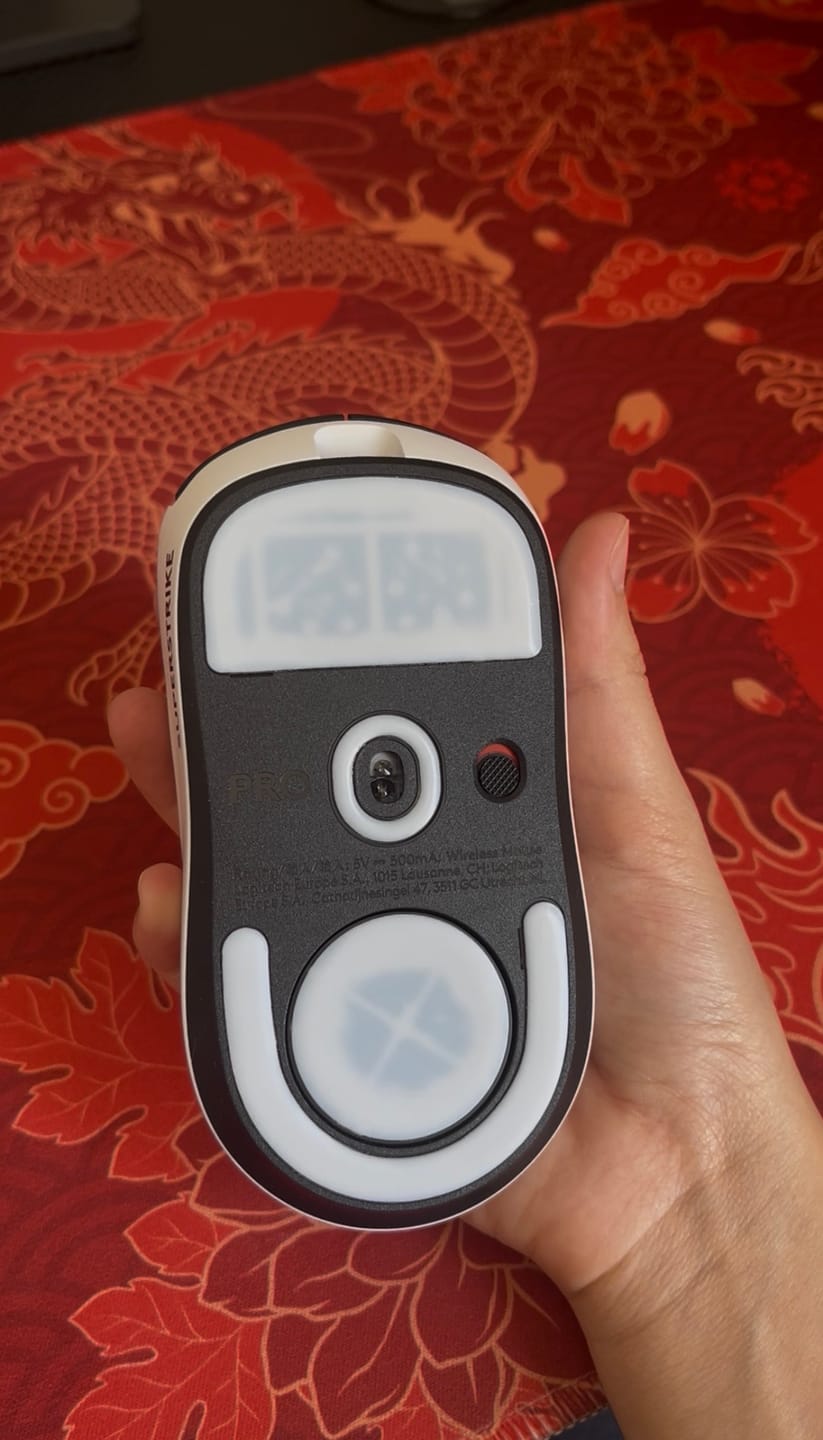 Customer photo review of X-Raypad Jade Mouse Skates