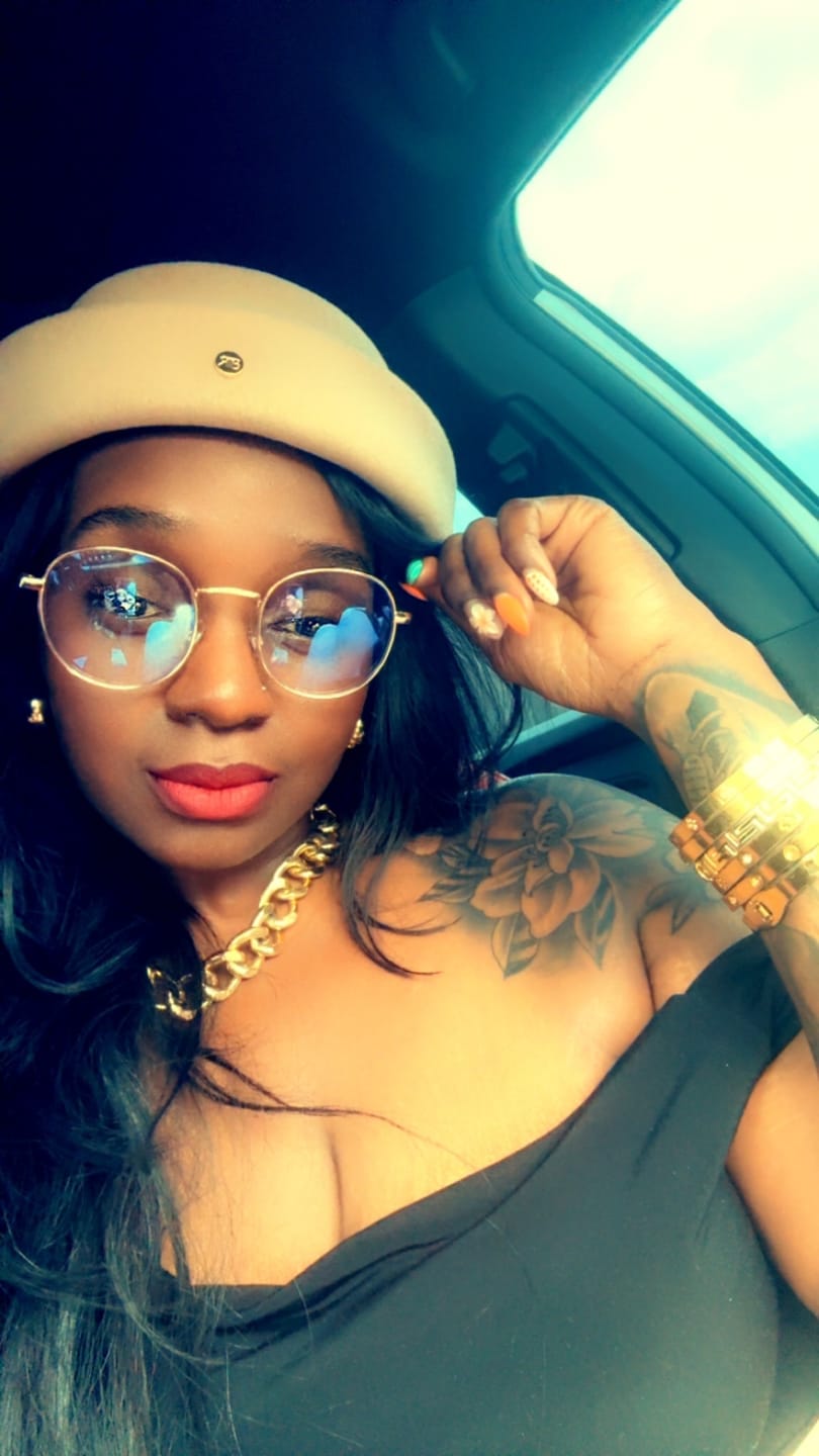Customer photo review of London Pillbox Hat - Nude