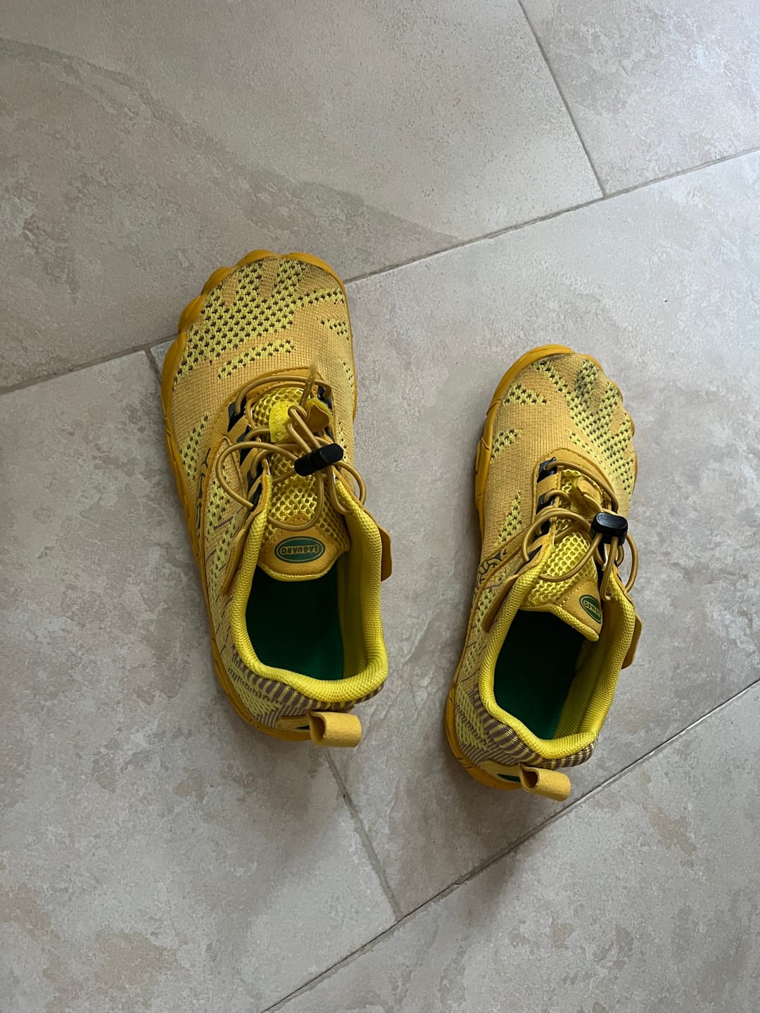 Customer photo review of Niños Free Ⅰ - Zapatos Barefoot